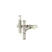 Load image into Gallery viewer, Bar Ring Baguette Diamond White Gold